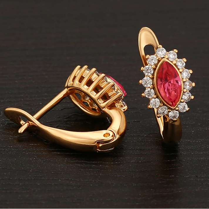 Elegant Crystal Drop Earrings for Women | Geometric Design